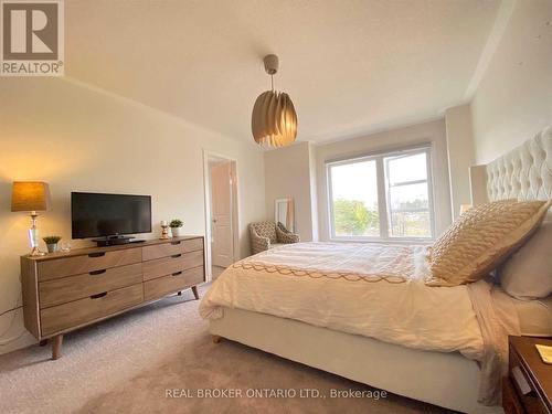 2508 Castlegate Crossing, Pickering, ON - Indoor Photo Showing Bedroom