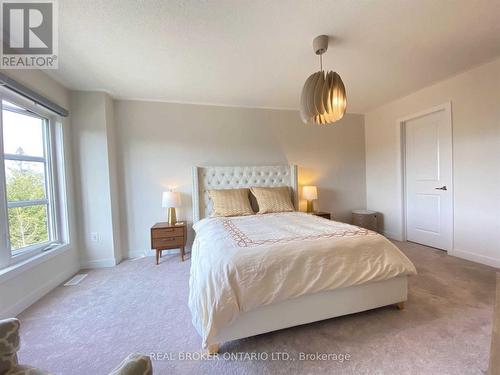 2508 Castlegate Crossing, Pickering, ON - Indoor Photo Showing Bedroom