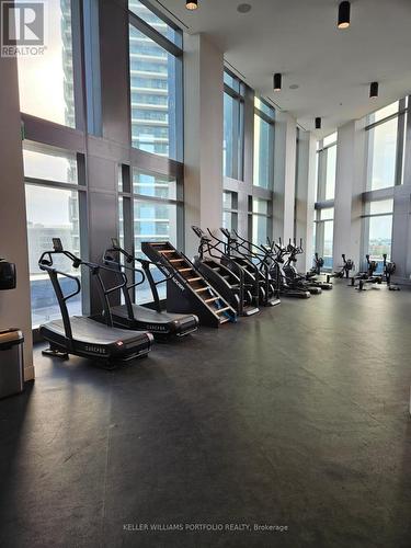 5001 - 1000 Portage Parkway, Vaughan, ON - Indoor Photo Showing Gym Room