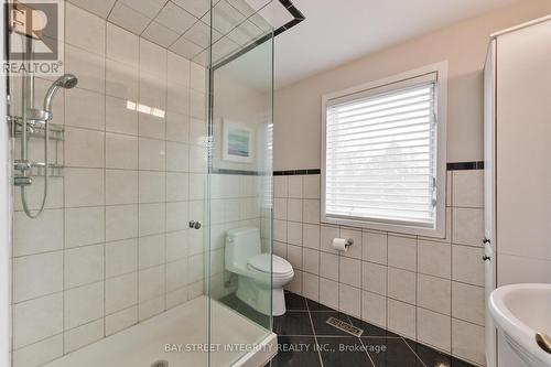 91 Roxborough Road, Newmarket, ON - Indoor Photo Showing Bathroom