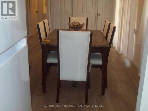 14 Western Avenue, Innisfil, ON - Indoor Photo Showing Dining Room