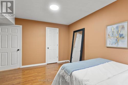 220 Killarney Grove, London, ON - Indoor Photo Showing Bedroom