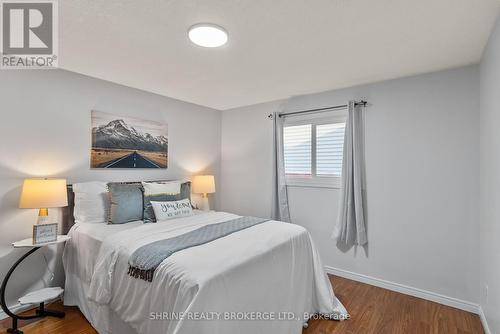 220 Killarney Grove, London, ON - Indoor Photo Showing Bedroom