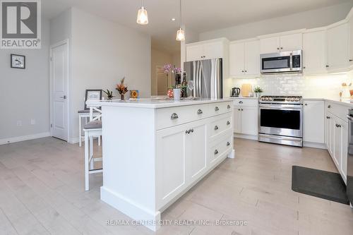 11 Cortland Terrace, St. Thomas, ON - Indoor Photo Showing Kitchen With Upgraded Kitchen