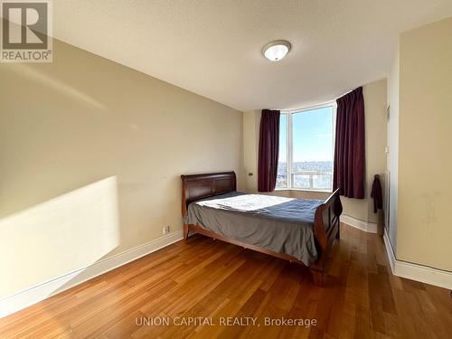 2626 - 80 Harrison Garden Boulevard, Toronto, ON - Indoor Photo Showing Bedroom