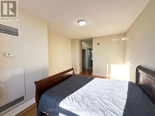 2626 - 80 Harrison Garden Boulevard, Toronto, ON - Indoor Photo Showing Bedroom