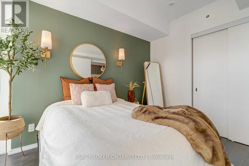 2808 - 5 Soudan Avenue, Toronto, ON - Indoor Photo Showing Bedroom