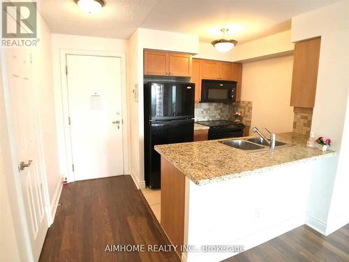 1425 - 25 Greenview Avenue, Toronto, ON - Indoor Photo Showing Kitchen With Double Sink