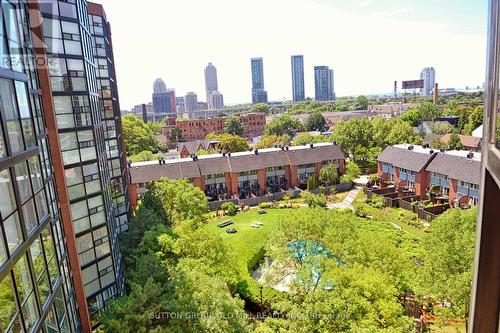 909 - 705 King Street W, Toronto, ON - Outdoor With View