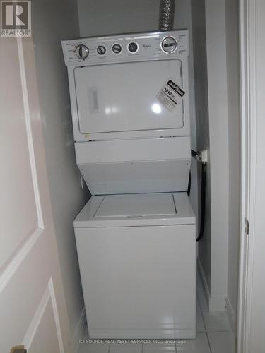 1803 - 1 Scott Street, Toronto, ON - Indoor Photo Showing Laundry Room