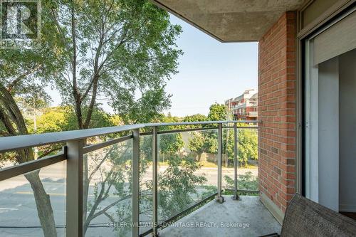 512 - 801 Sheppard Avenue W, Toronto, ON - Outdoor With Balcony With Exterior