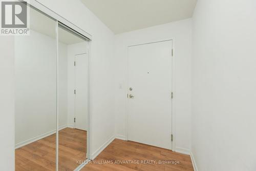 512 - 801 Sheppard Avenue W, Toronto, ON - Indoor Photo Showing Other Room