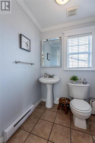 91 Camrose Drive, Paradise, NL - Indoor Photo Showing Bathroom