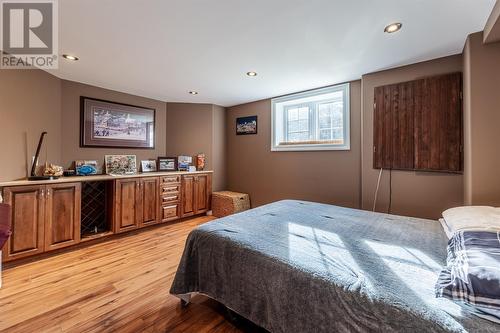 91 Camrose Drive, Paradise, NL - Indoor Photo Showing Bedroom