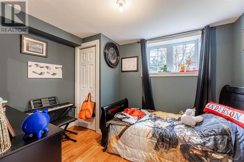 91 Camrose Drive, Paradise, NL - Indoor Photo Showing Bedroom