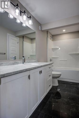 239 Eclipse, Sudbury, ON - Indoor Photo Showing Bathroom