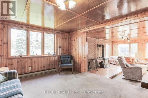 8 Bay Street, Kawartha Lakes (Lindsay), ON - Indoor