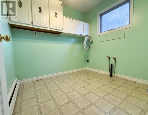 48 Elizabeth Avenue, Deer Lake, NL - Indoor Photo Showing Other Room