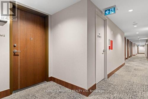 1612 - 80 Queens Wharf Road, Toronto, ON - Indoor Photo Showing Other Room