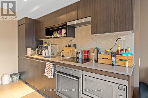 1612 - 80 Queens Wharf Road, Toronto, ON - Indoor Photo Showing Kitchen