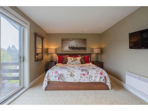 Chambre Ã Â coucher - 11 Ch. Delmar, Saint-Donat, QC - Indoor Photo Showing Bedroom