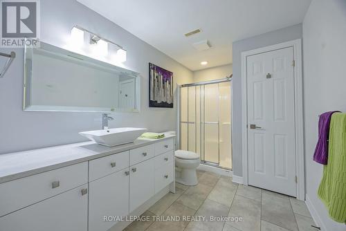 15 - 1890 Richmond Street, London, ON - Indoor Photo Showing Bathroom