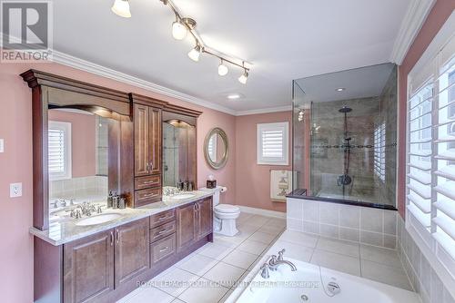 240 Golden Forest Road, Vaughan, ON - Indoor Photo Showing Bathroom