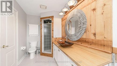 17 Boltonview Crescent, Caledon, ON - Indoor Photo Showing Bathroom