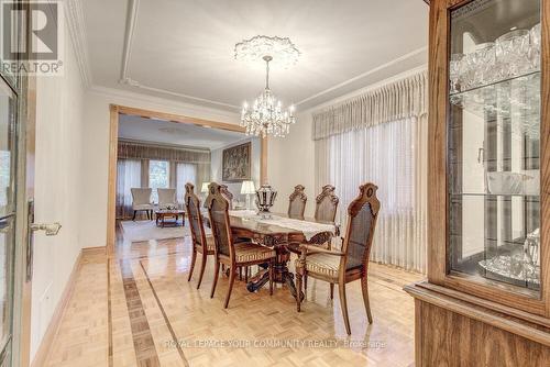 4128 Tapestry Trail, Mississauga, ON - Indoor Photo Showing Dining Room