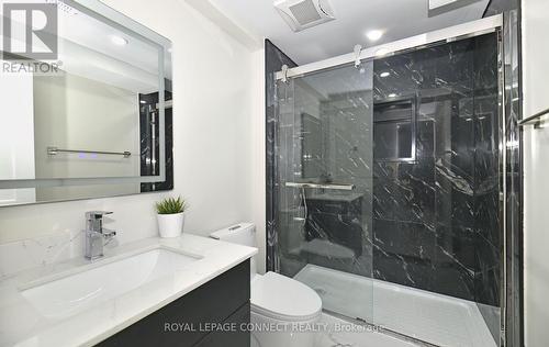 99 - 5030 Heatherleigh Avenue, Mississauga, ON - Indoor Photo Showing Bathroom