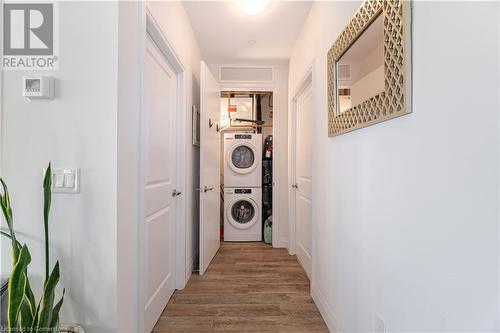 1 Redfern Street Unit# 409, Hamilton, ON - Indoor Photo Showing Laundry Room