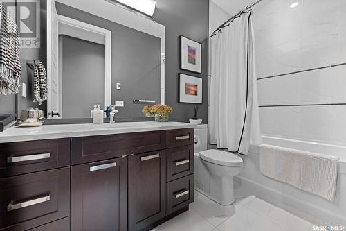 4318 Skinner Place, Regina, SK - Indoor Photo Showing Bathroom