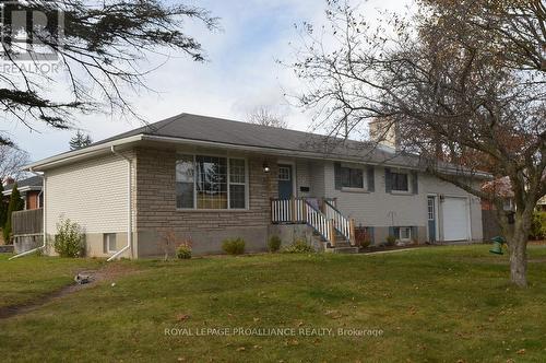 2 Armour Crescent, Quinte West, ON - Outdoor