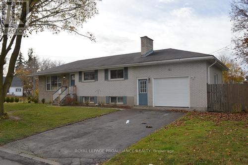 2 Armour Crescent, Quinte West, ON - Outdoor