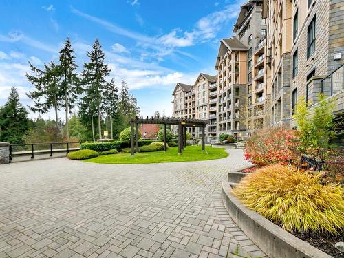 802-1400 Lynburne Pl, Langford, BC - Outdoor With Facade