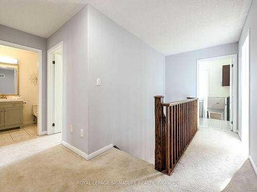 3207 Munson Cres, Burlington, ON - Indoor Photo Showing Other Room