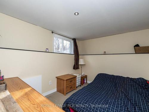 202 North St, Grey Highlands, ON - Indoor Photo Showing Bedroom