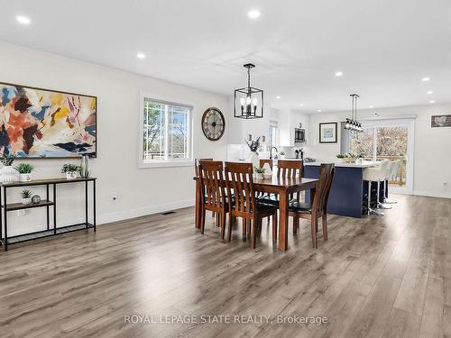 4931 Homestead Dr, Lincoln, ON - Indoor Photo Showing Dining Room