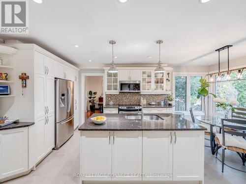 1885 New Street, Pickering, ON - Indoor Photo Showing Kitchen With Upgraded Kitchen