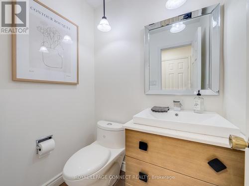 1885 New Street, Pickering, ON - Indoor Photo Showing Bathroom