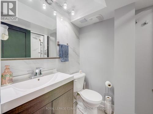 1885 New Street, Pickering, ON - Indoor Photo Showing Bathroom