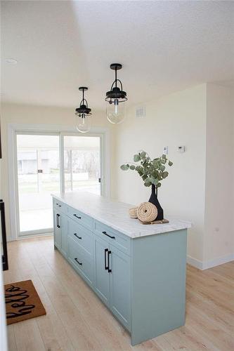 15 4Th Street S, Souris, MB - Indoor Photo Showing Kitchen