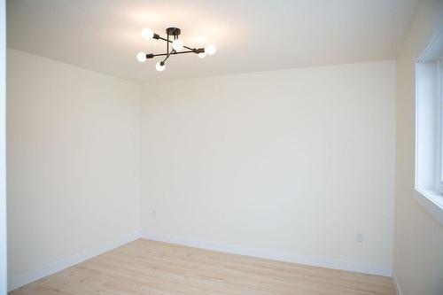 15 4Th Street S, Souris, MB - Indoor Photo Showing Other Room