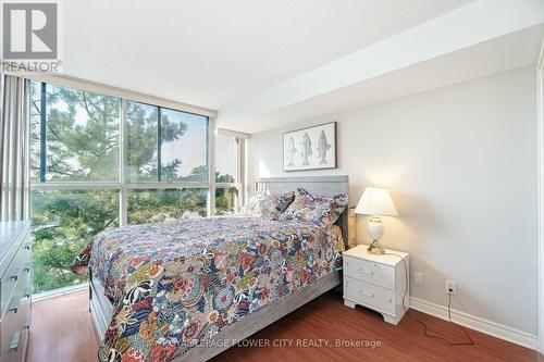 304 - 25 Trailwood Drive, Mississauga, ON - Indoor Photo Showing Bedroom