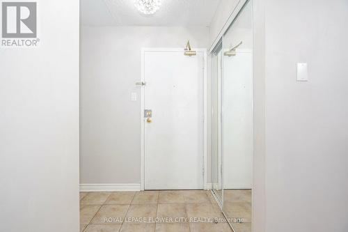 304 - 25 Trailwood Drive, Mississauga, ON - Indoor Photo Showing Other Room