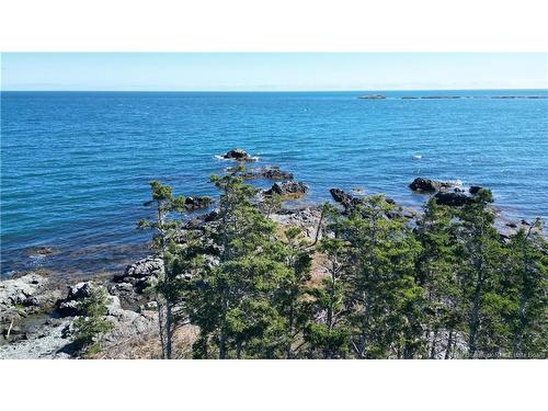 463 White Head Rd, Grand Manan, NB 