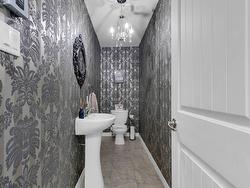 Powder room - 