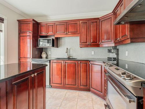 Kitchen - 371 Rue De L'Harmonie, Laval (Duvernay), QC - Indoor Photo Showing Kitchen