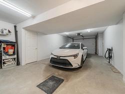 Garage - 