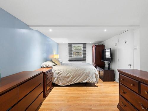 Chambre Ã  coucher principale - 1032 Av. De La Montagne O., Québec (La Haute-Saint-Charles), QC - Indoor Photo Showing Bedroom